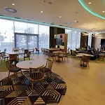 Hotel Hampton By Hilton 3*