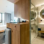 Hampton By Hilton Hotel 3*