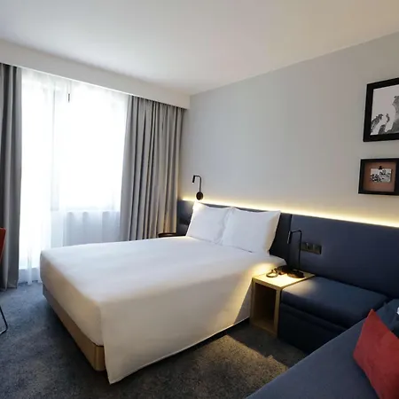 Hampton By Hilton Hotel 3*