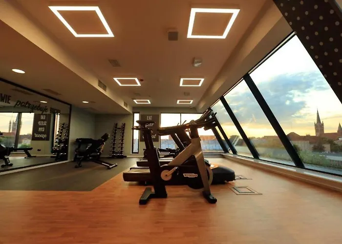 酒店 Hampton By Hilton 奥尔什丁