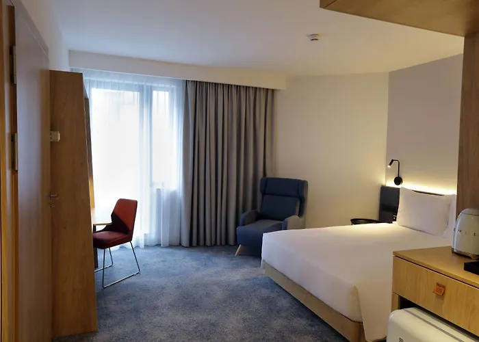 Hampton By Hilton Hotel