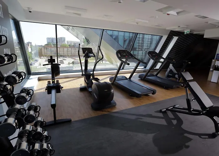 酒店 Hampton By Hilton 3*