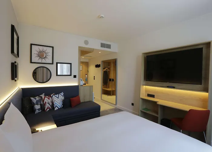 Hampton By Hilton 酒店