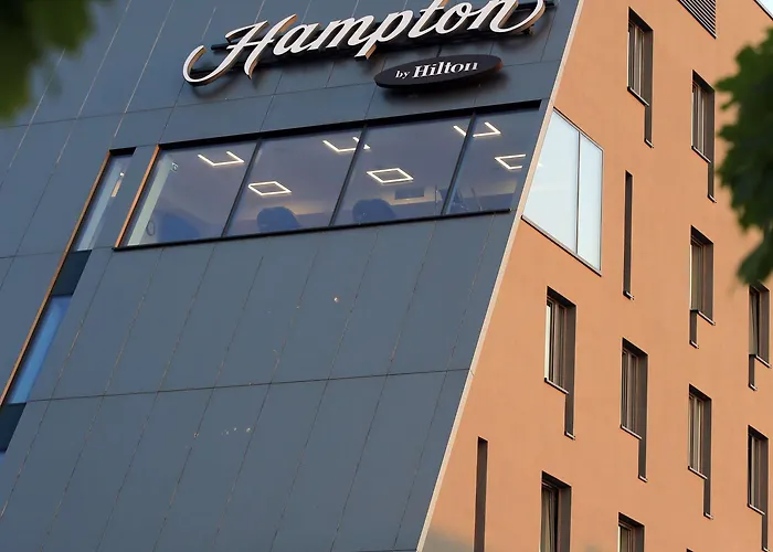 Hampton By Hilton Hotel 3*